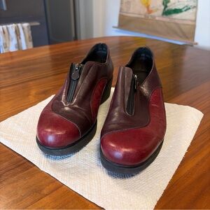 Munro Womens Two-Tone Burgundy Dark Red Wedge Zip Front Shoes 8.5 WW EE USA